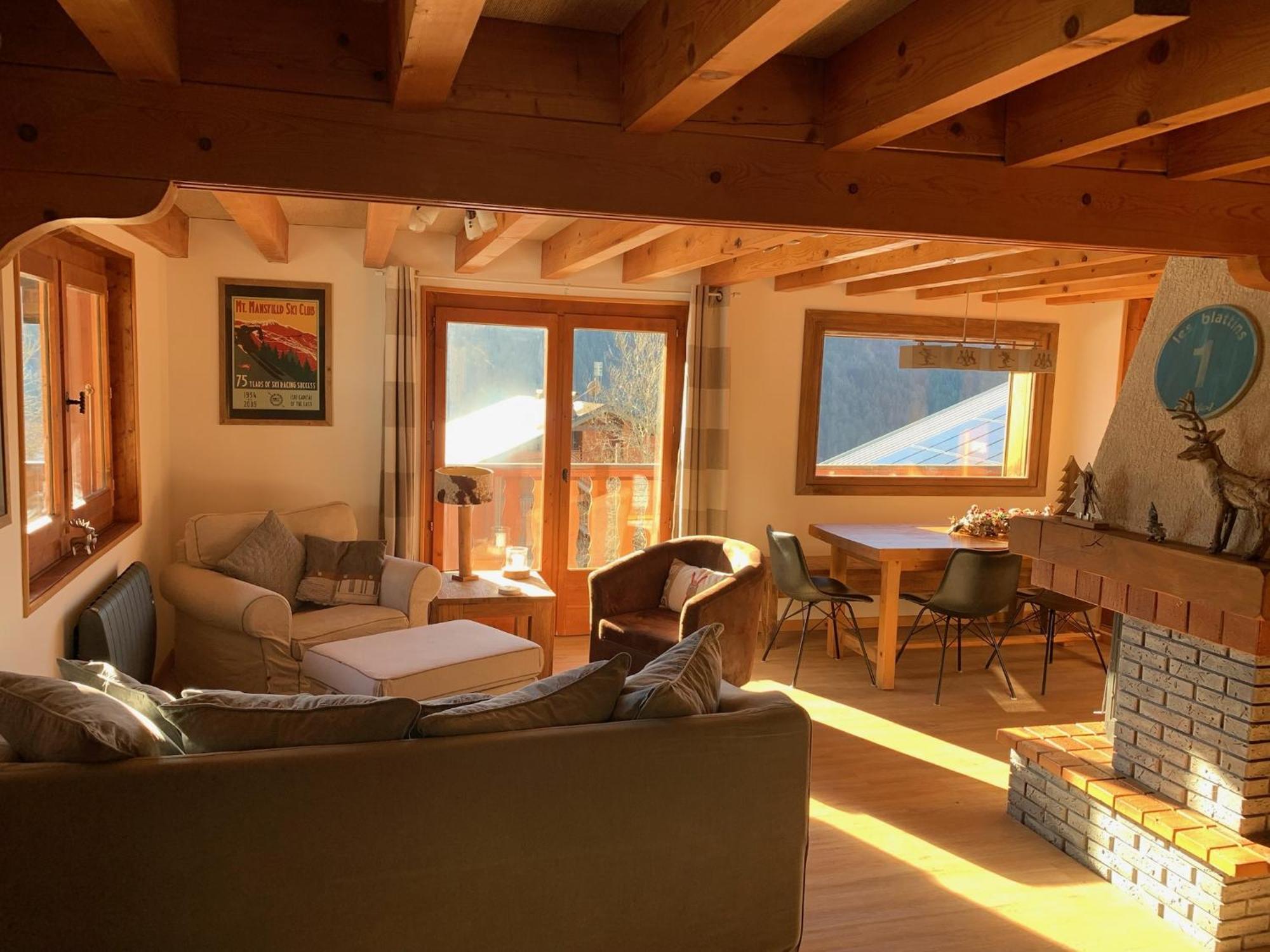 Charming, Cosy Chalet Nestled In A Breathtaking Surrounding With Spectacular, Stunning Mountain Views La Chapelle-d'Abondance Exterior photo